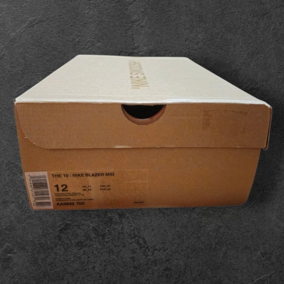 DS Nike x Off-White Blazer Mid 'All Hallow's Eve' - Size 12 - AA3832-700 - Picture 7 of 7